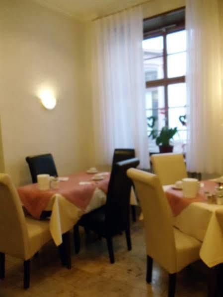 Hotel Zum Pfalzgrafen 海德堡 外观 照片